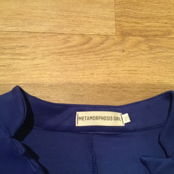 Women’s Button Flared Sleeve Top - Picture 6 of 7